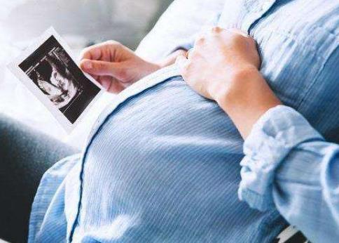 恭喜了！孕期有这3个表现，说明胎儿大脑发育很好，是个聪明宝宝