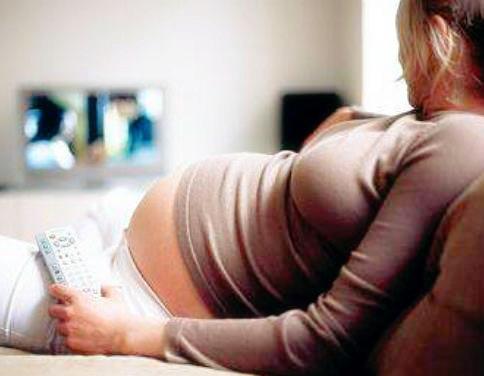 孕妈饭后有这4个坏习惯，对自己和胎儿都不利，中招的最好改改