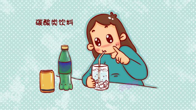 怀孕后，准妈妈忍住不要喝这4种水，对你和胎儿都不好