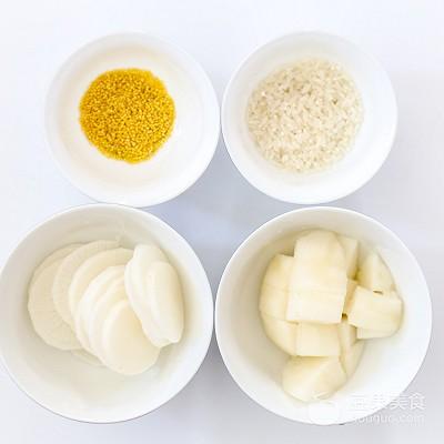 辅食日志｜白萝卜香梨双米粥（9M+）