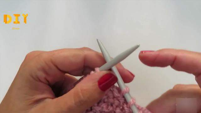 舒适的宝宝婴儿系带鞋，用毛线钩织的方法很简单（图解2-2）