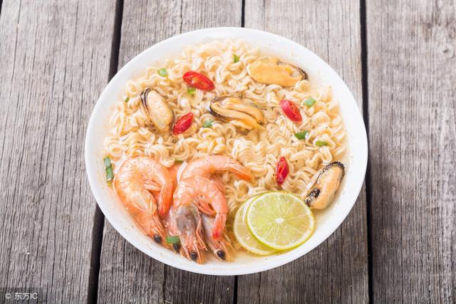 孕期可不可以吃泡面呢？有何依据？孕妈妈们的真实做法最有价值