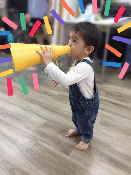 孩子大嗓门怎么办？不同场合使用不同的音量是有教养的表现