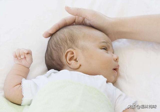 宝宝智商高不高，看看睡醒后的状态就知道！高智商宝宝是这样的