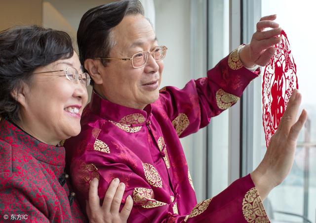 都说家有两个女儿现实又残酷，看看这几个家庭的现状，一目了然