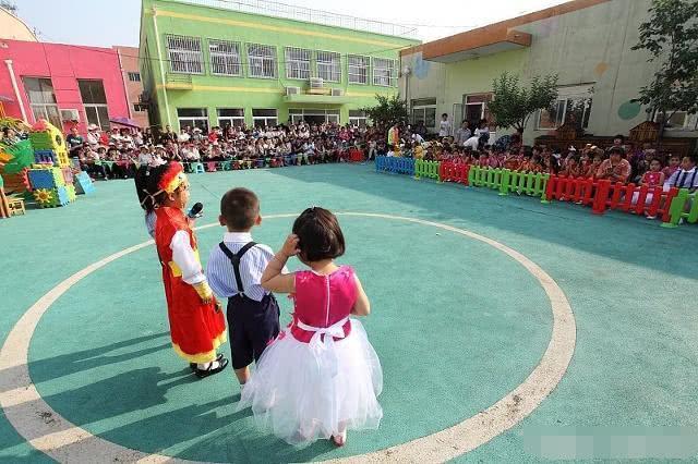 宝宝上“幼儿园”的最佳年龄是几岁？很多家长可能送早了！