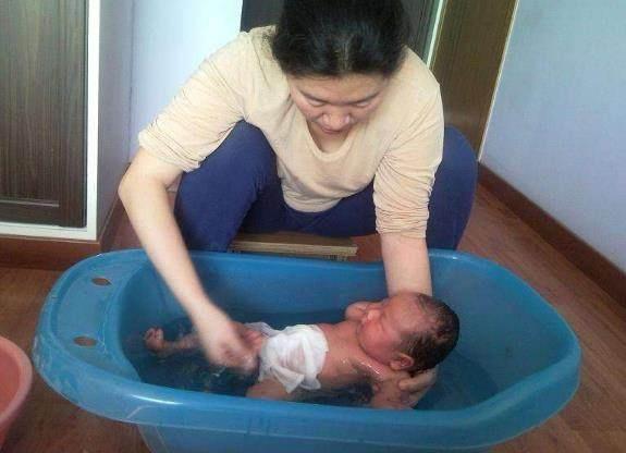 坐月子时，你会请“月嫂”吗？其实，你可以先权衡一下这3点！