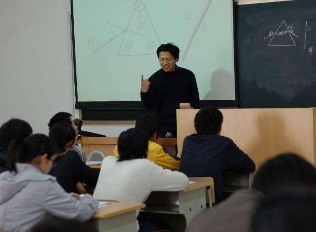 马上放寒假，你给孩子报“辅导班”吗？报或不报，还要看这3点！