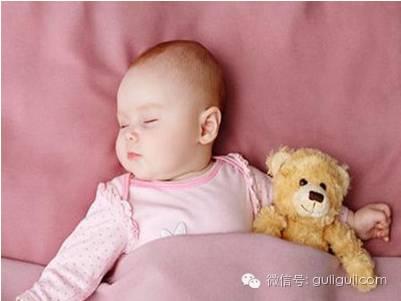 这几种睡姿竟会影响智力发育！83%的父母竟然还都不知道！