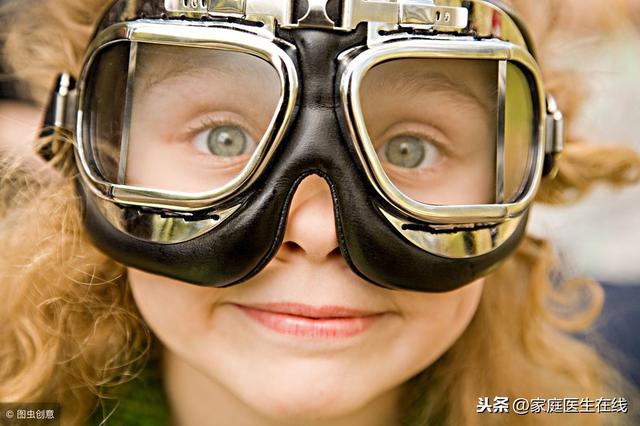 宝宝爱眨眼，家长要上心，可能是疾病来临的信号！