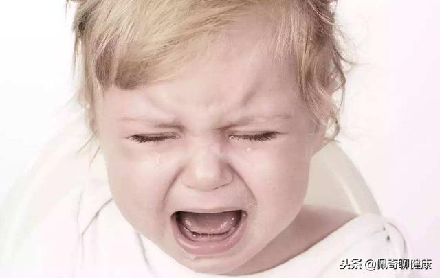 宝宝一哭你只知道塞奶？错了！宝宝哭闹有“密码”