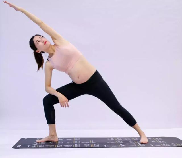 孕期多做这项运动对宝宝有好处，妈妈们别只知道散步了