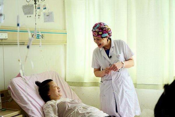 高龄孕妈怀胞十月有多艰辛？九张图带你感受，怀孕是会呼吸的痛！