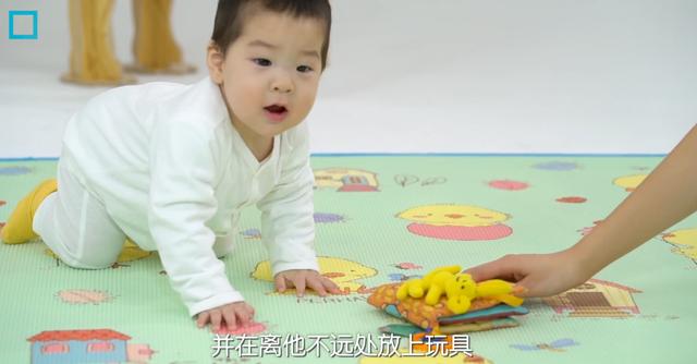 宝宝爬，坐，站，走，你都做对了吗？这样才是正确的