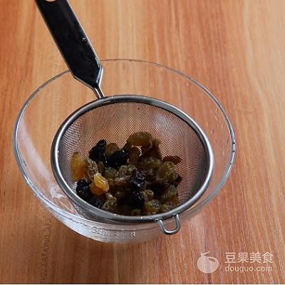 宝宝辅食 香甜奶糕