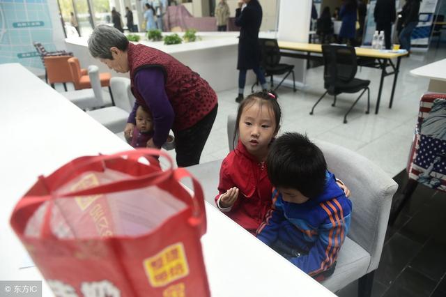 为什么孩子从来不在幼儿园大便？这个秘密老师才不会告诉父母