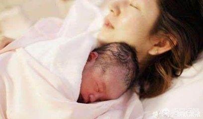 如果宝宝发动了，是去医院的住院部还是去门诊呢？