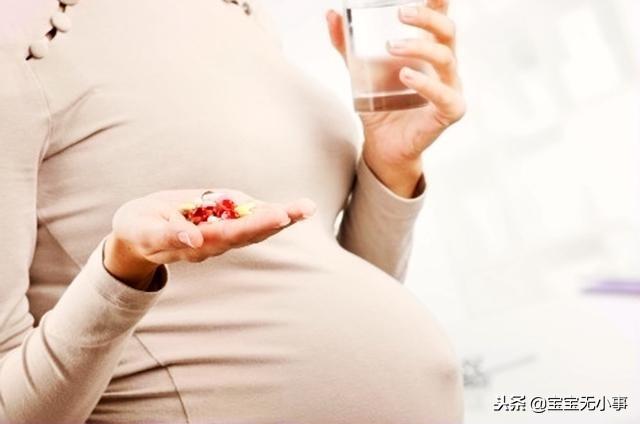 孕妇补叶酸，最好避开这2种食物，不然可能会白补