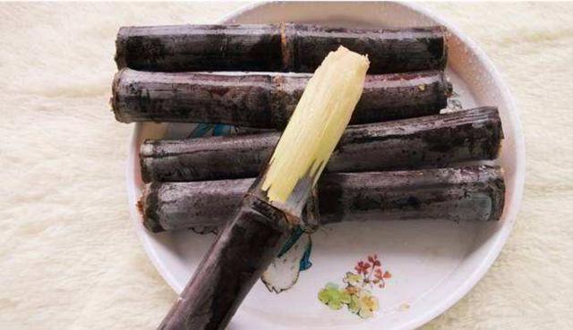 怀孕早期孕妇不能吃的食物有哪些？这5种食物孕妇要慎吃！
