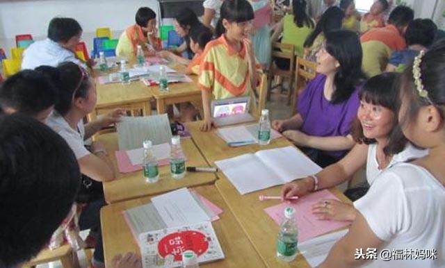 “明天开家长会，让我爸去就行了”，你知道孩子是在嫌弃你吗？