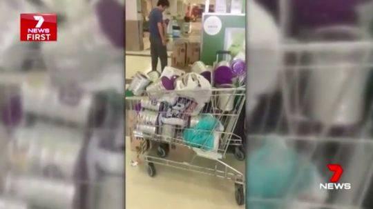 澳洲奶粉可能不再限购 但代购或须向超市登记