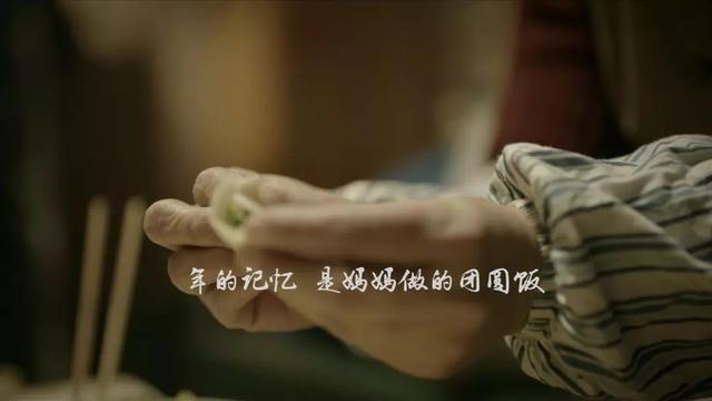 美！翻！了！过年一定要给孩子这么穿！丨明日团