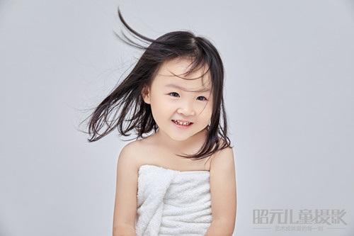 冬天宝宝脸红发烫 千万不能掉以轻心！