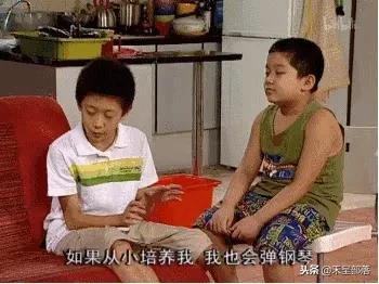 儿子说：“我不愿意学，你就不让我学啦？我不懂事，难道您也不懂