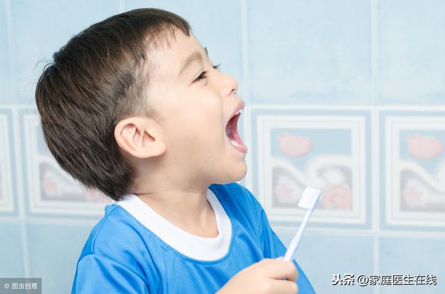 儿童易患龋齿，预防蛀牙，家长应注意这4件事！