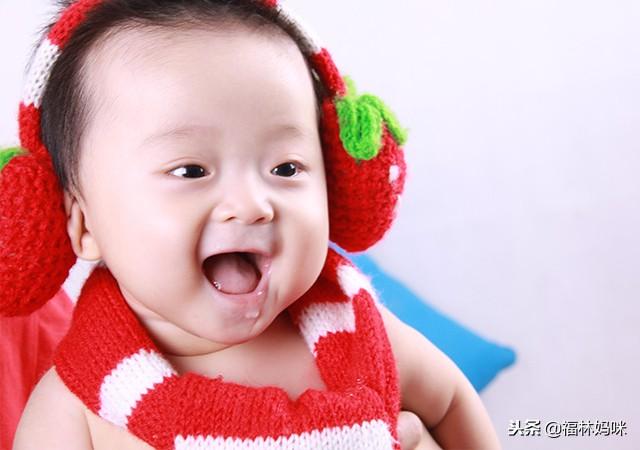 宝宝眼球颜色浅就聪明？不一定！宝宝聪明与否跟这五大因素有关
