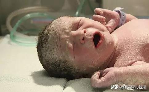 宝宝身上这5个部位越“脏”越健康，宝妈清洗有讲究