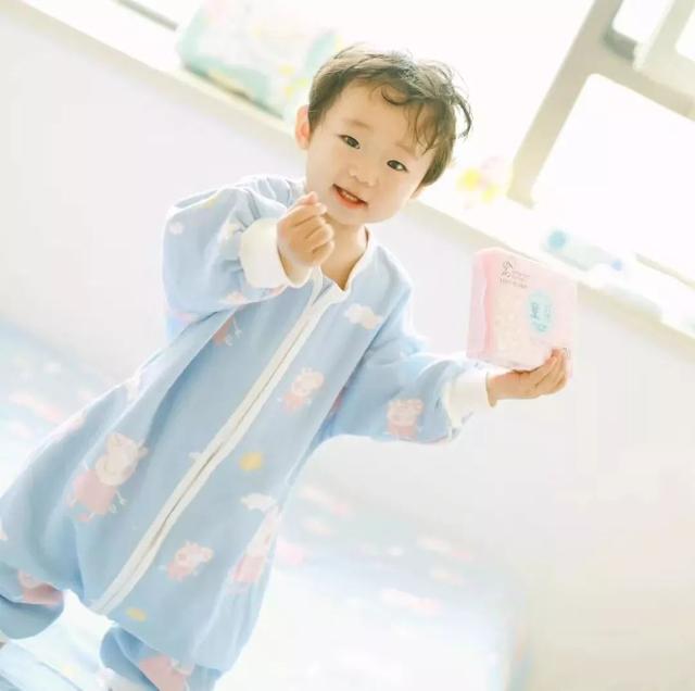 探青岛｜母婴用品一定要用国外的吗？雅赞母婴给你最爱的baby
