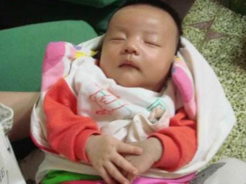 冬天再冷，家长也别让宝宝这么睡觉，影响发育，容易生病