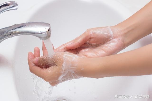 生完孩子后，多少天能碰凉水？可能不是公认的30天，别再搞错了！