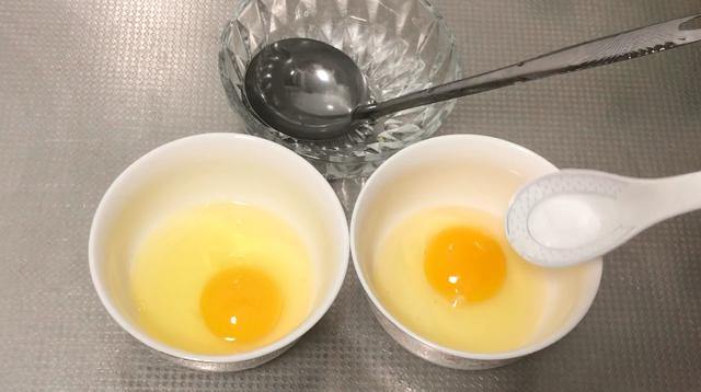 蒸鸡蛋羹时：别傻加水，做好这2步，蛋羹光滑细腻无孔，太香了