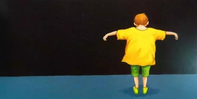 孩子入睡前，这些食物不要让孩子吃，对发育可能不太好！