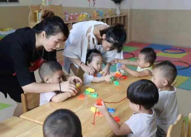 给孩子选择“幼儿园”，公立好，还是私立好？看完你就知道了！