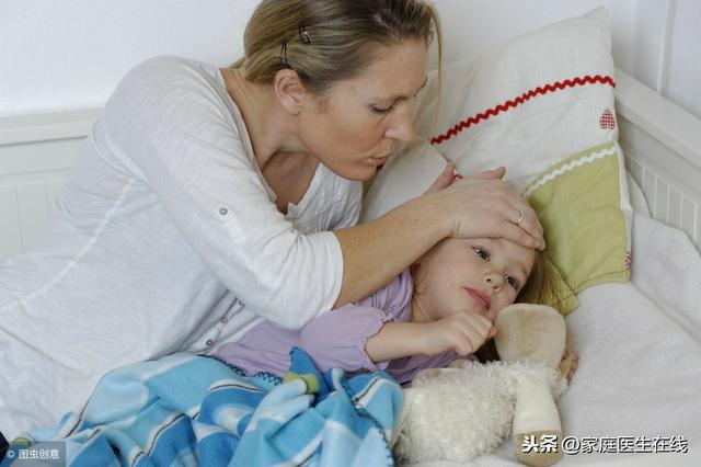 新生儿黄疸应该怎么办？采取3个治疗方法，家长不用操心