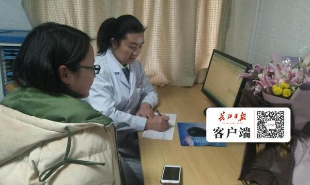 新手妈妈网购催奶茶，喝了三天突然大出血