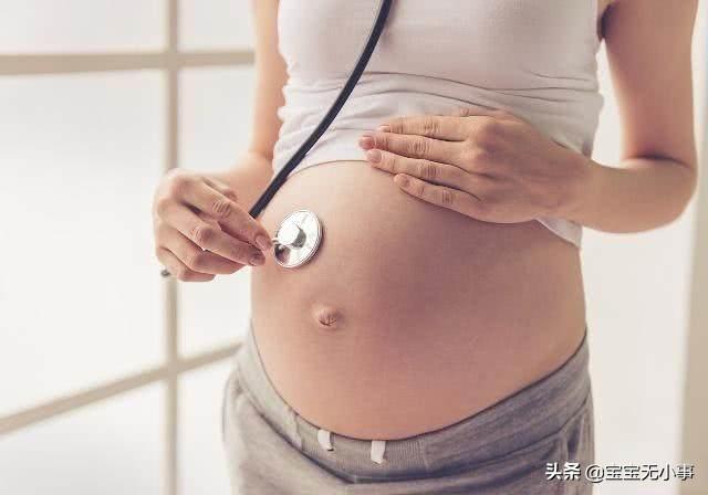 孕晚期，孕妇有这4个症状别大意，可能预产期提前了