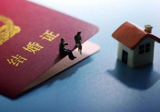 为什么如今提出离婚的很少是男人，而近7成是女人？原因很现实！