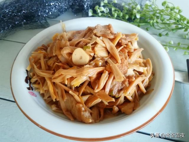 孩子学习繁重，这个菜妈妈要做给孩子吃，营养又聪明
