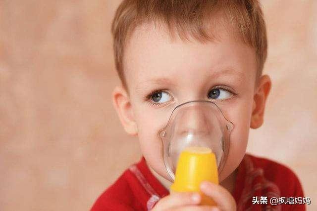 孩子咳嗽就吃止咳药水？大错特错，医生：真正应该做的是这3件事