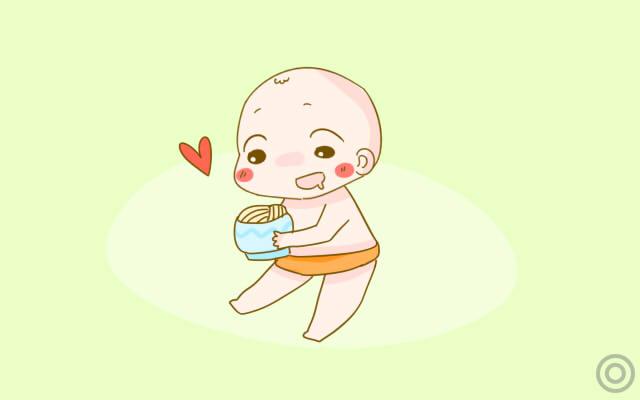 孩子身上有这些现象，说明要添加辅食了，别再等6个月了