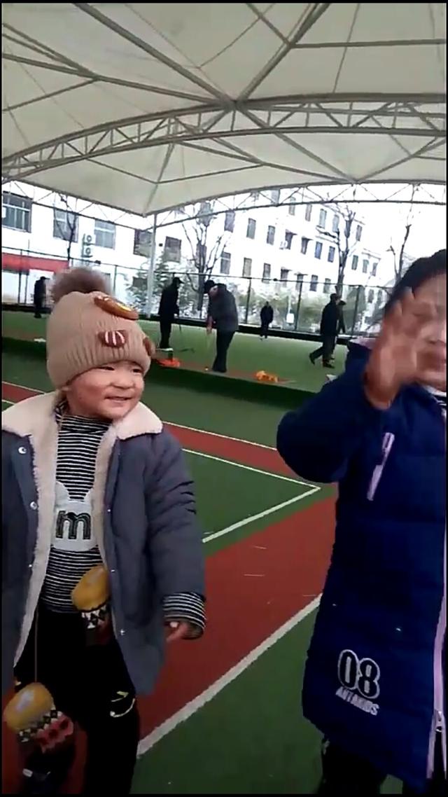 冰是怎么来的，三岁娃娃的回答让我自愧不如