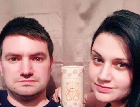 英国女子孕期忍痛分娩生下死婴，分享照片：留心一切身体信号