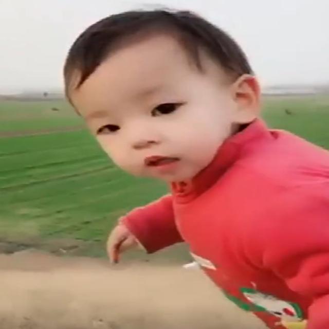 爸爸脑洞大开，给孩子拍出西游记的感觉，网友称别人家的爸爸