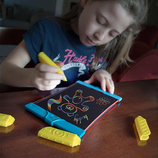 家长们：若条件允许，春节一定送孩子这几款礼物，远离手机和电视