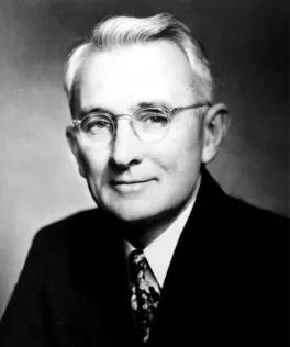 天底下只有一个办法能让一个人去做任何事！