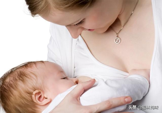 有一种痛是喂奶时被宝宝咬，打又不舍得，宝妈该怎么办？